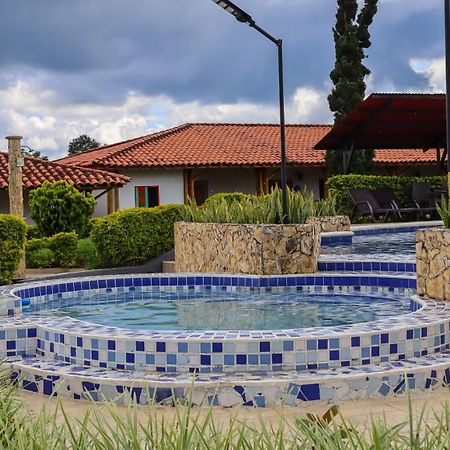 Hotel Parque De Los Arrieros Montenegro Buitenkant foto