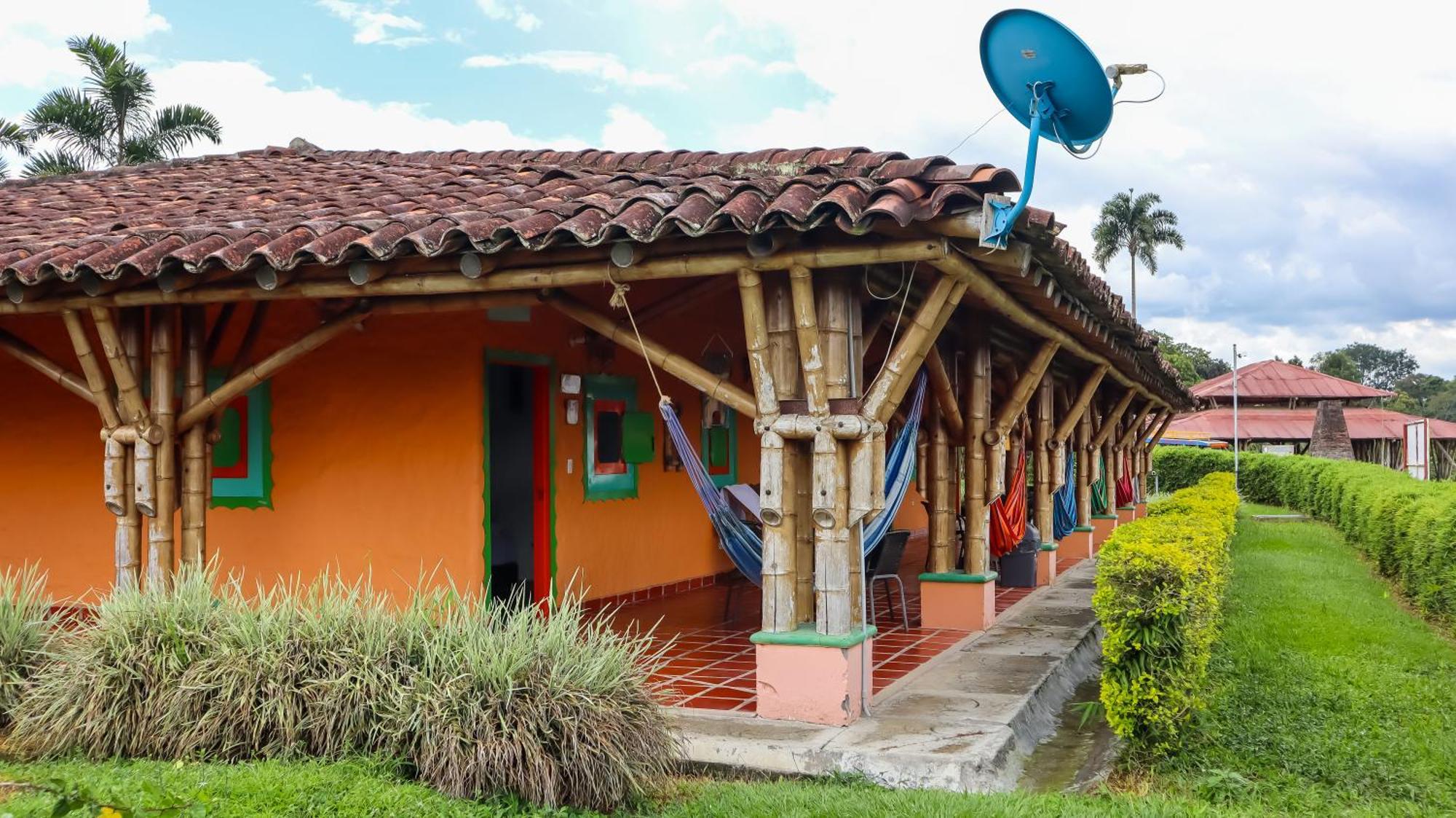 Hotel Parque De Los Arrieros Montenegro Buitenkant foto