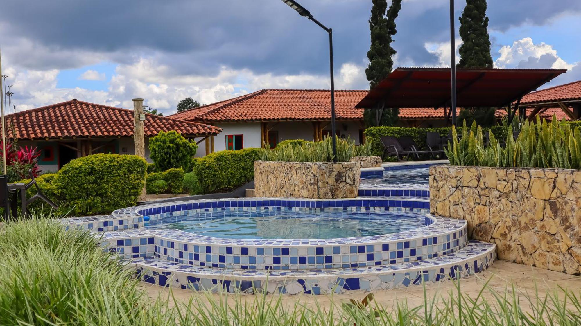 Hotel Parque De Los Arrieros Montenegro Buitenkant foto