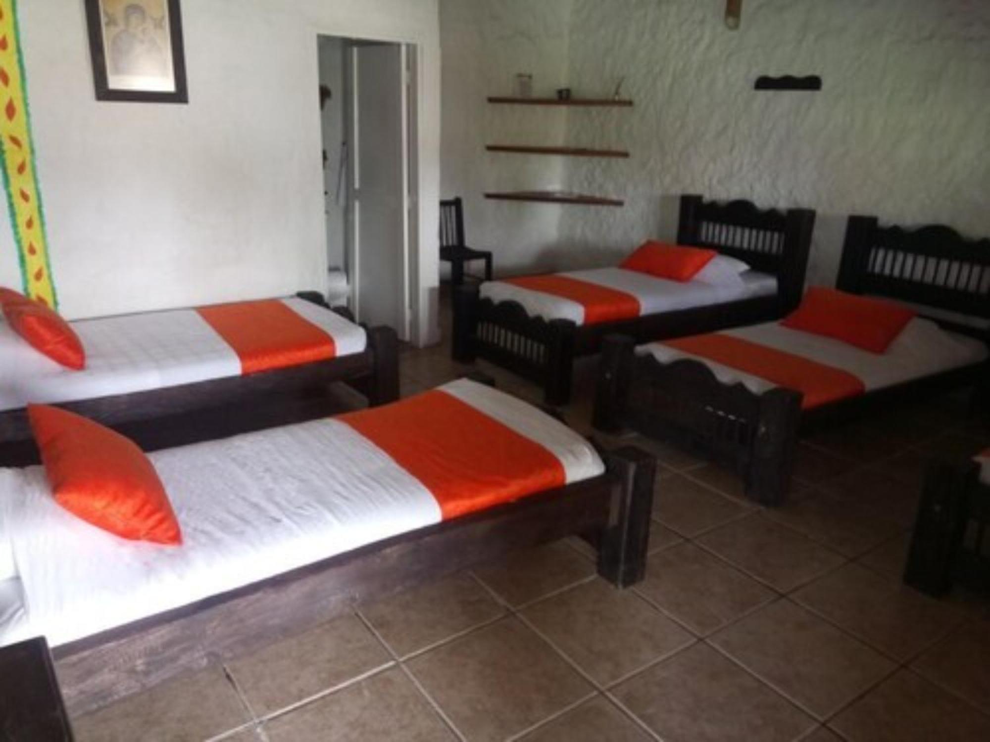 Hotel Parque De Los Arrieros Montenegro Buitenkant foto