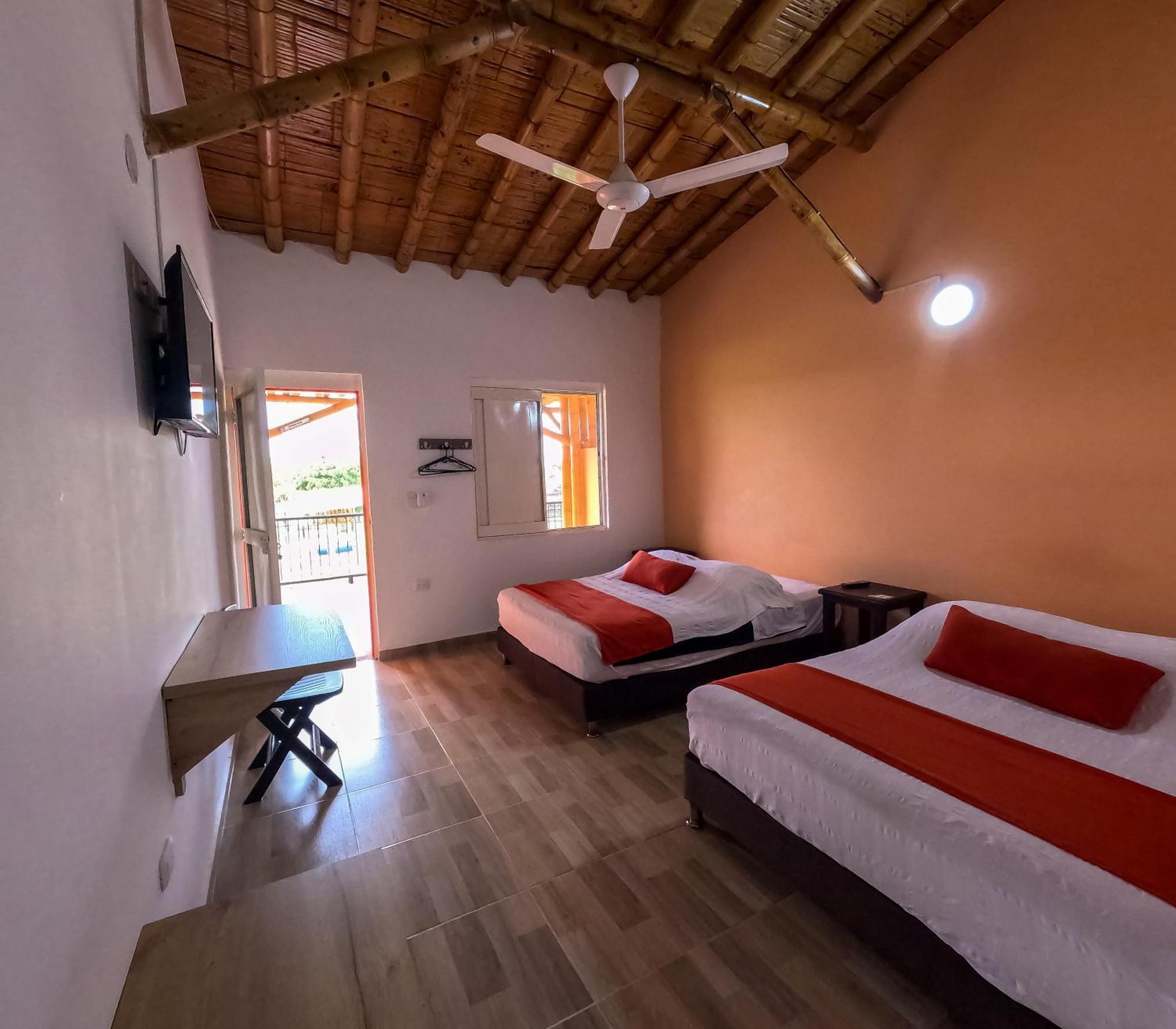 Hotel Parque De Los Arrieros Montenegro Buitenkant foto